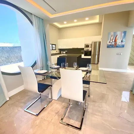 Luxury Olivia 3 Beds - 3 Baths Πουέρτο Ντελ Κάρμεν