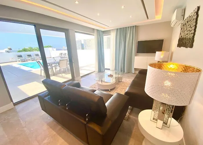 Villa Luxury Olivia 3 Beds - 3 Baths *