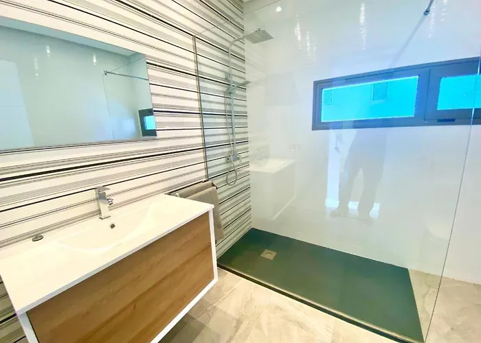 Luxury Olivia 3 Beds - 3 Baths Puerto del Carmen